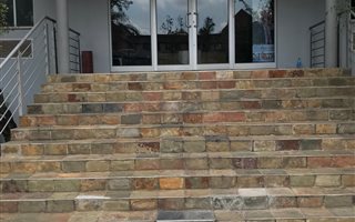 301 m² Office Space in Kyalami