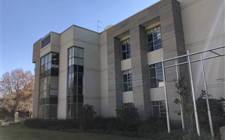 408 m² Commercial space in Illovo