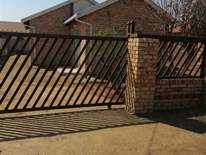 3 Bed House in Grasslands