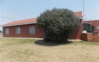 1.7 ha Farm in Withok Estates
