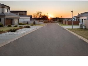 1221 m² Land available in Hazeldean (Silverlakes Surroundings)
