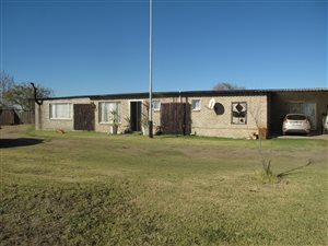 2002 ha Farm in Endicott