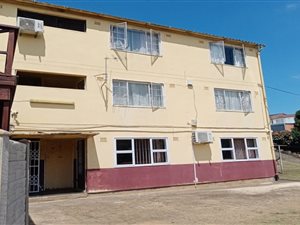 2 Bed Flat in Greenbury