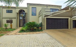 4 Bedroom House in Melodie