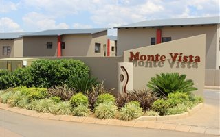 1 Bedroom Apartment in Hartbeespoort Dam