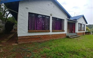 5 Bedroom House in Escombe