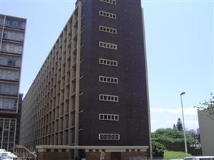 1.5 Bed Apartment in Point