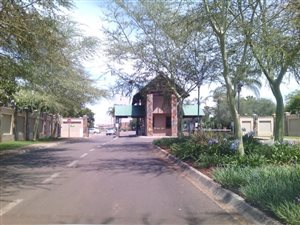 591 m² Land available in Theresa Park