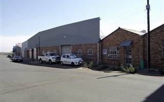 668 m² Commercial space in Selby