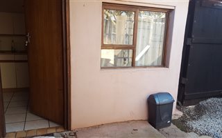 1 Bedroom House in Vredenburg
