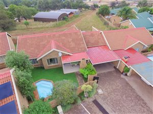 3 Bed House in Highveld