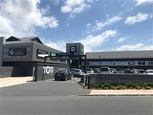 46 m² Office Space in Athlone Park