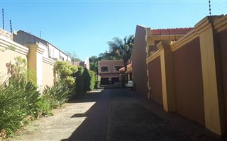 1 Bedroom Cluster in Orchards
