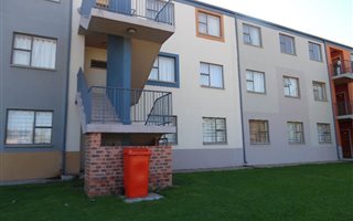 2 Bedroom Flat in Madadeni