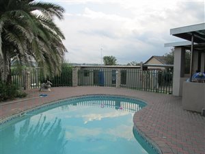 6 Bedroom House in Amiel Park