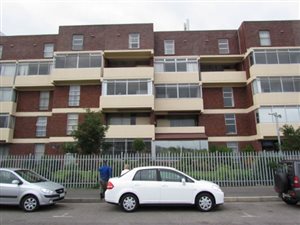 2 Bed Apartment in Bellville Central