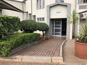 1165 m² Industrial space in Highveld