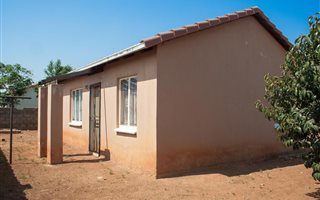 3 Bedroom House in Roodekop