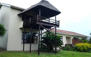 1.6 ha Farm in Glen Eden