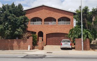 4 Bedroom House in Korsten