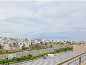 2 Bed Apartment in Big Bay