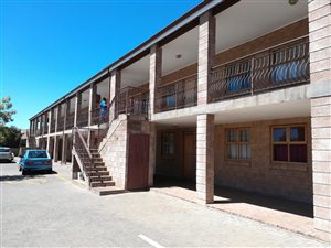 Commercial space in Brandwag