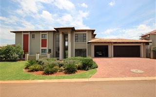 4 Bedroom House in The Wilds