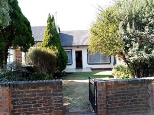 2 Bed Townhouse in Albemarle