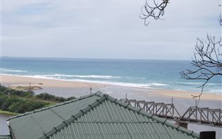 3 Bedroom Apartment in Illovo Beach