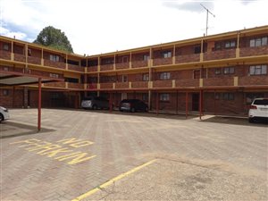 2 Bed Apartment in Vanderbijlpark CW5