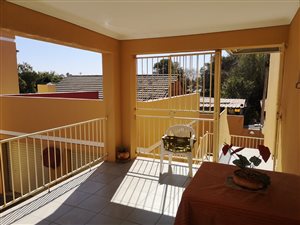 3 Bed Apartment in Krugersdorp North