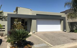 3 Bedroom House in Thornhill Estate