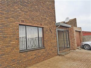 4 Bed House in Tembisa