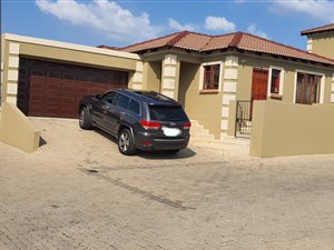 2 Bed Simplex in The Reeds