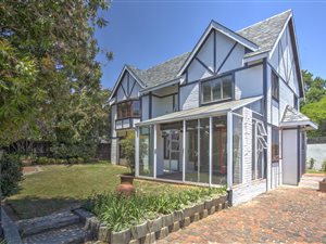 4 Bed Cluster in Sunninghill