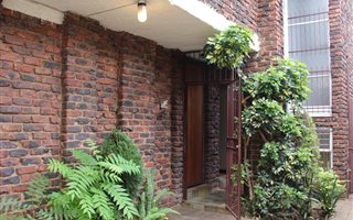 4 Bedroom Duplex in Hatfield
