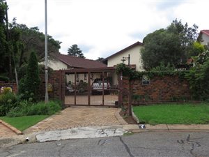 6 Bedroom House in Rembrandt Park