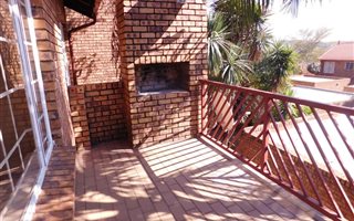 2 Bedroom Townhouse in Faerie Glen