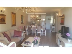3 Bed Apartment in Rosebank