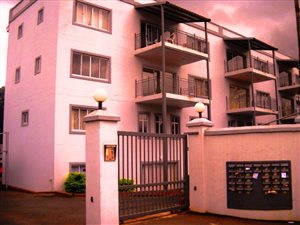 2 Bed Apartment in Prestbury
