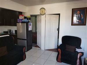 3 Bed House in Alexandra