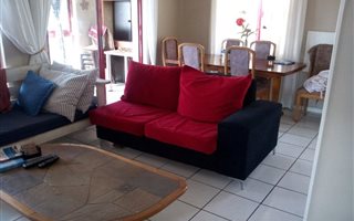 2 Bedroom Apartment in Paradise Beach
