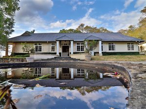 6.6 ha Farm in White River AH