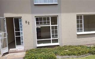 2 Bedroom Apartment in Ravenswood
