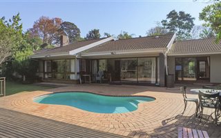 5 Bedroom House in Wembley