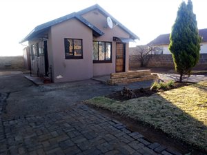 2 Bed House in Evaton