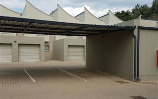 2 Bedroom Townhouse in Arcadia