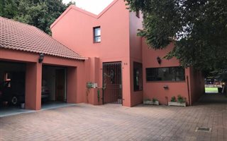 2 Bedroom House in Muckleneuk