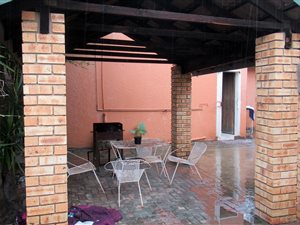 2 Bed Townhouse in Rustenburg Central