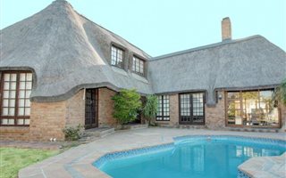 4 Bedroom House in De Kuilen